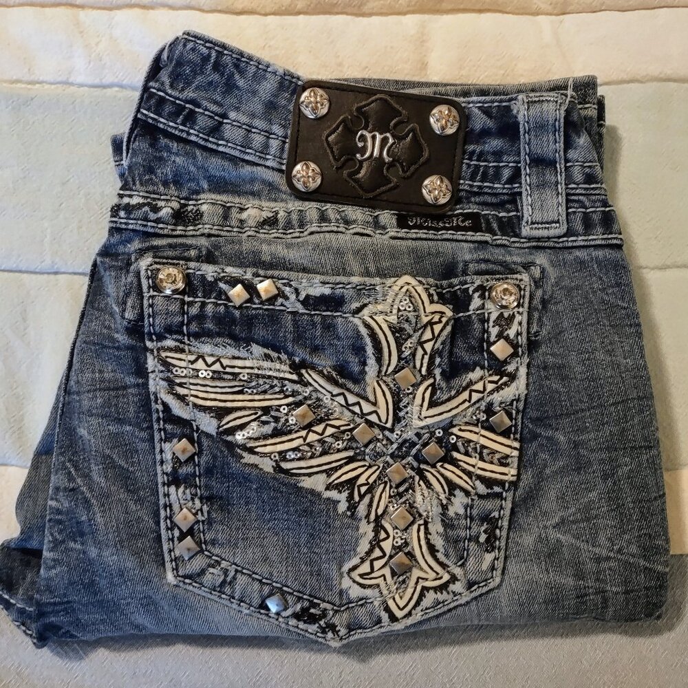 Ladies @Miss Me@ Signature Slim Boot Cut Jeans- Size 12(32)- Gently Loved